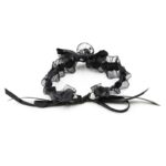 Collar con Lazo, Cascabel y Encaje