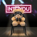Bearly Llavero de Osito BDSM con Arnés
