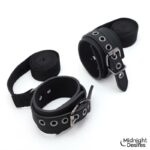 Set Bondage con Esposas, Antifaz y Pluma Estimuladora